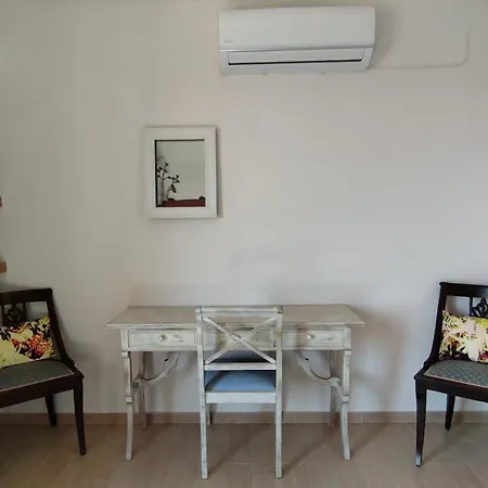 Lovers' Nest * Mesaria (Andros)