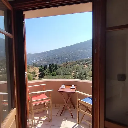 Lovers' Nest 3* Mesaria (Andros)