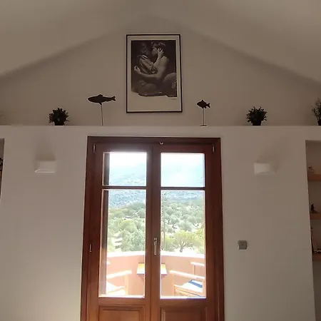 Lovers' Nest بيت ضيافة Mesaria (Andros)