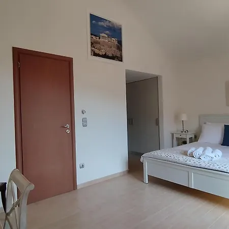 Guest house Lovers' Nest
